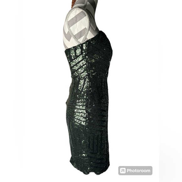 Homecoming Dress Green - Picture 3 of 5